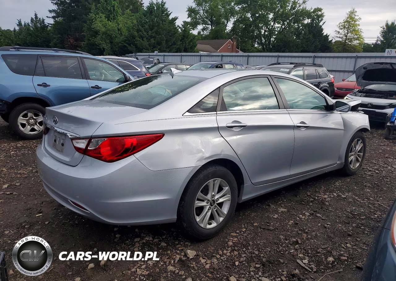2013 Hyundai Sonata Gls VIN:5NPEB4AC9DH785854 - 3