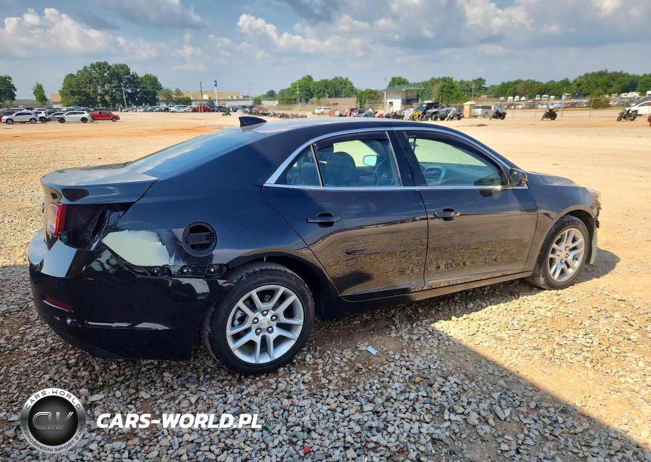 2015 Chevrolet Malibu 1Lt VIN:1G11C5SL4FF338435 - 3