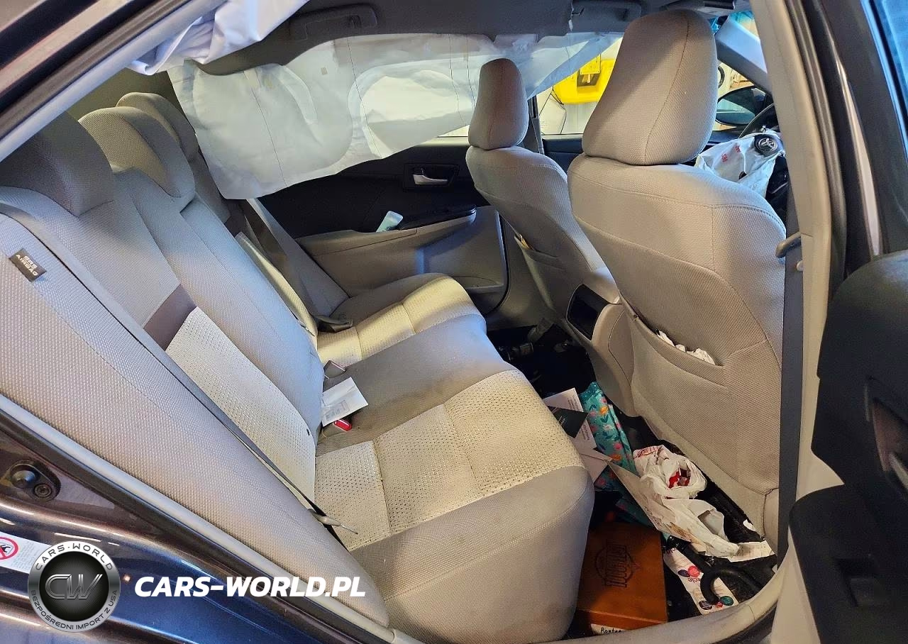 2014 Toyota Camry Le VIN:4T4BF1FK4ER434655 - 10