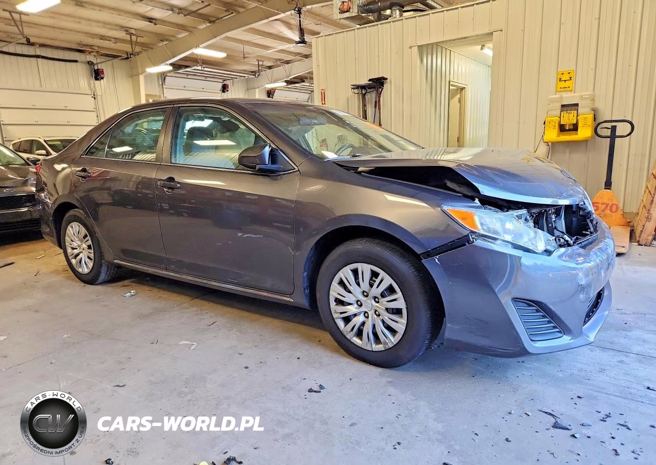 2014 Toyota Camry Le VIN:4T4BF1FK4ER434655 - 4