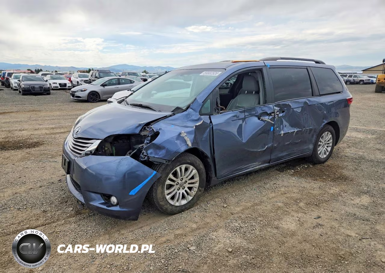 2017 Toyota Sienna Xle 8-Passenger – zdjęcie 1 z 13