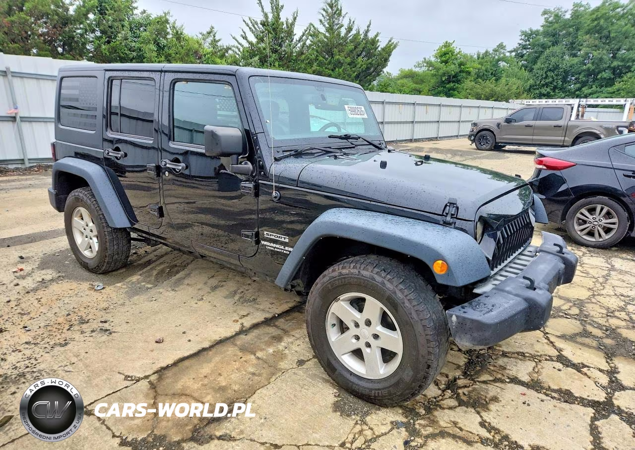 2017 Jeep Wrangler Unlimited Sport VIN:1C4BJWDG6HL576069 - 4