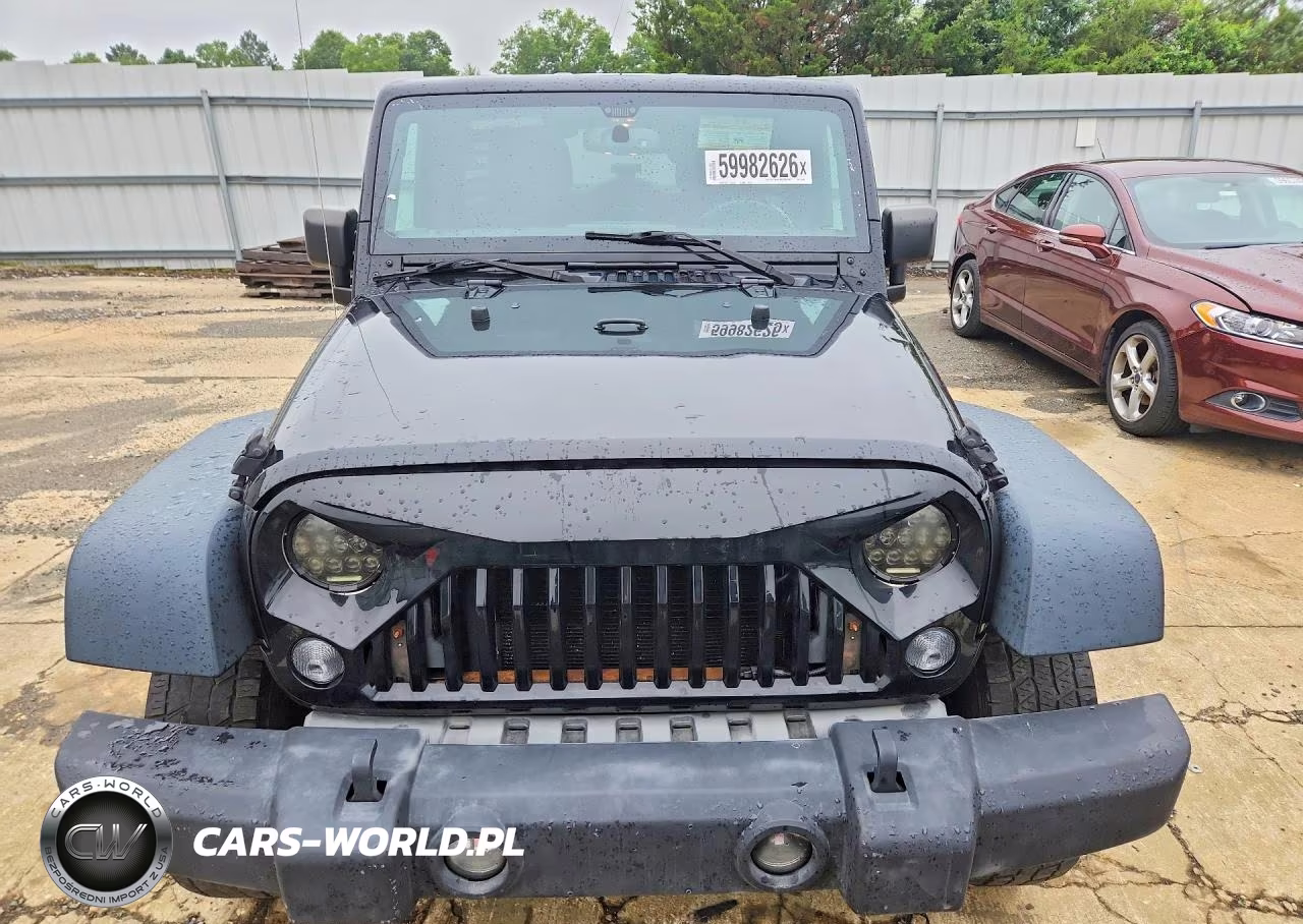 2017 Jeep Wrangler Unlimited Sport VIN:1C4BJWDG6HL576069 - 5