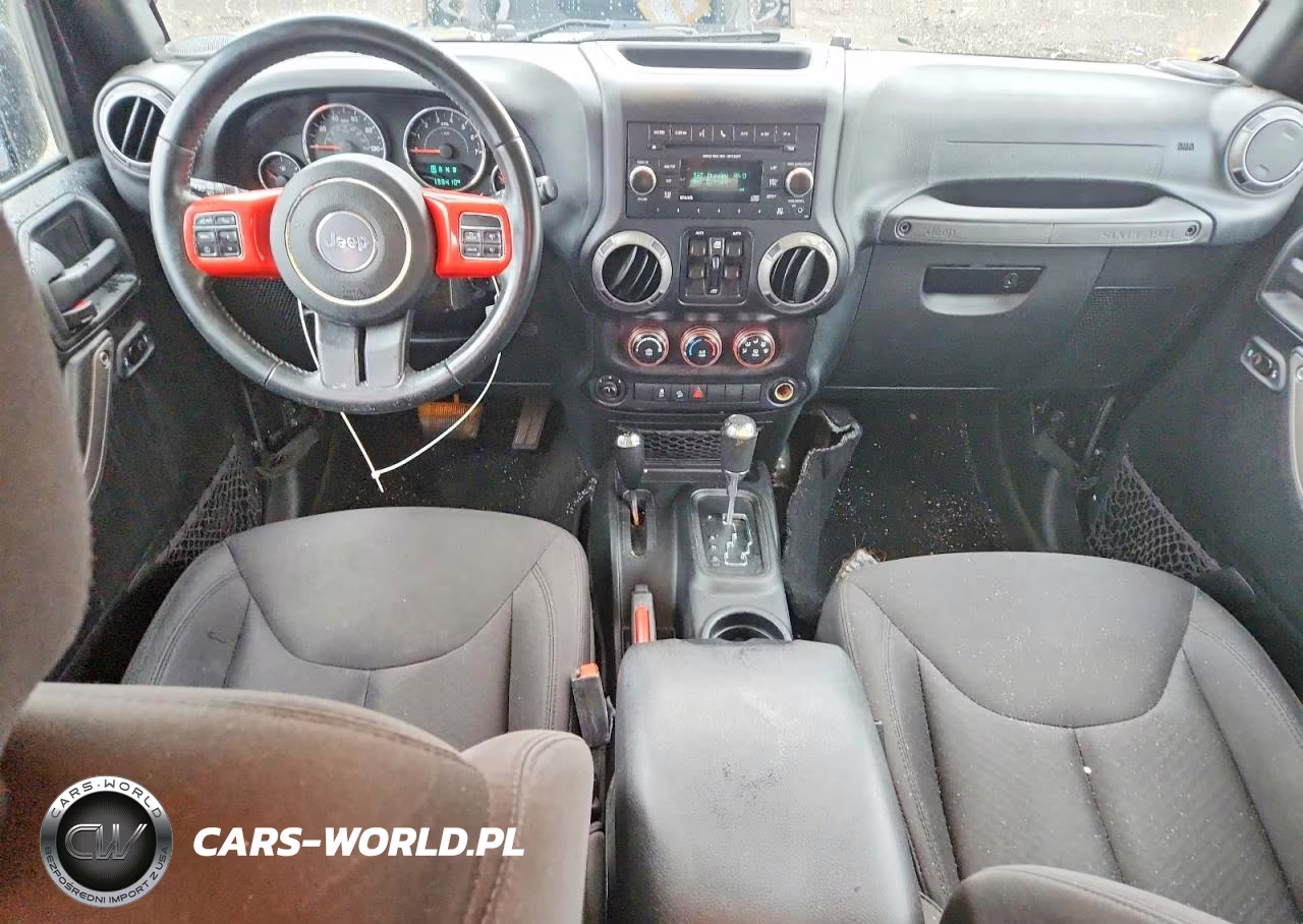 2017 Jeep Wrangler Unlimited Sport VIN:1C4BJWDG6HL576069 - 8