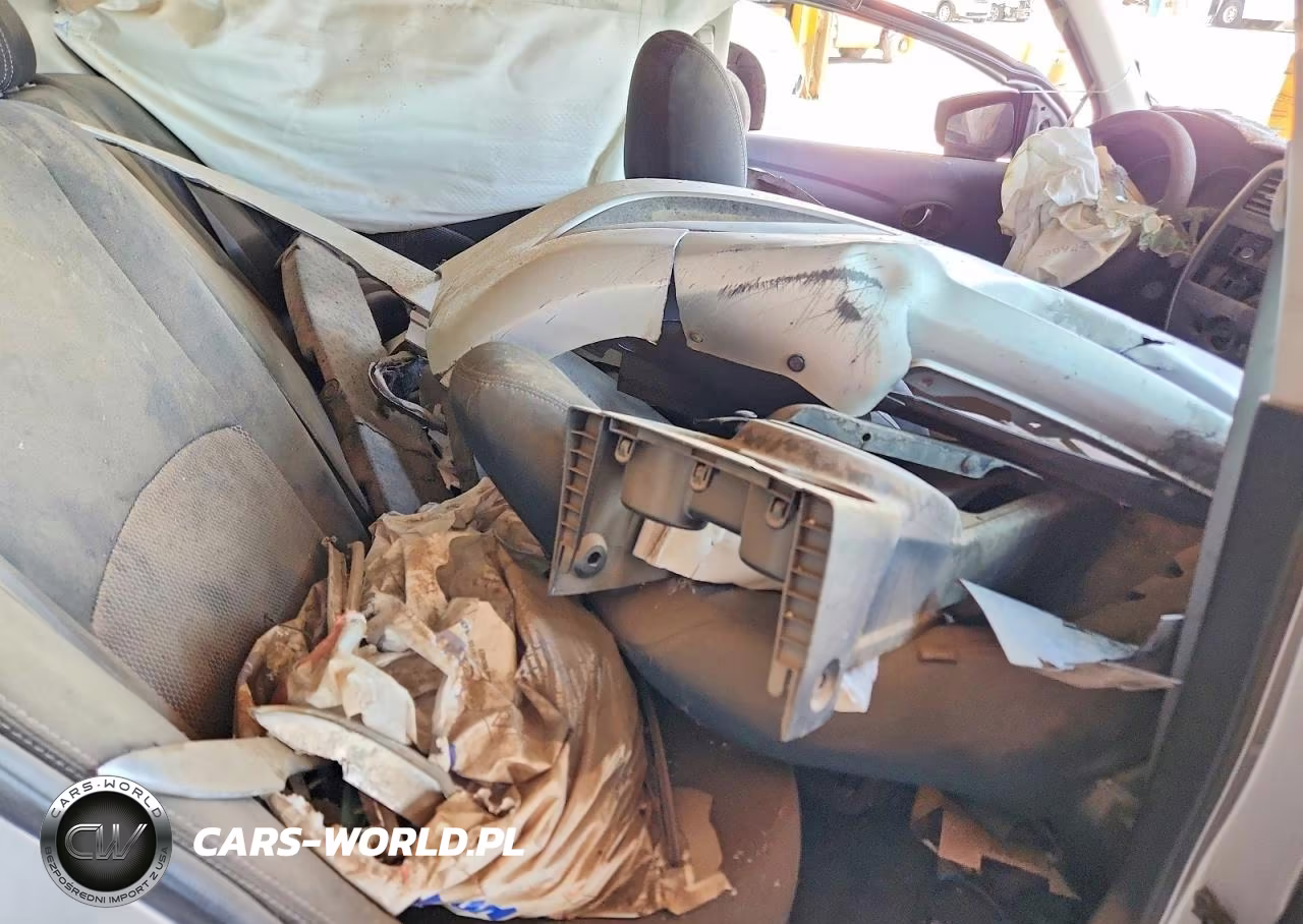 2019 Nissan Versa Sv VIN:3N1CN7AP2KL850403 - 10