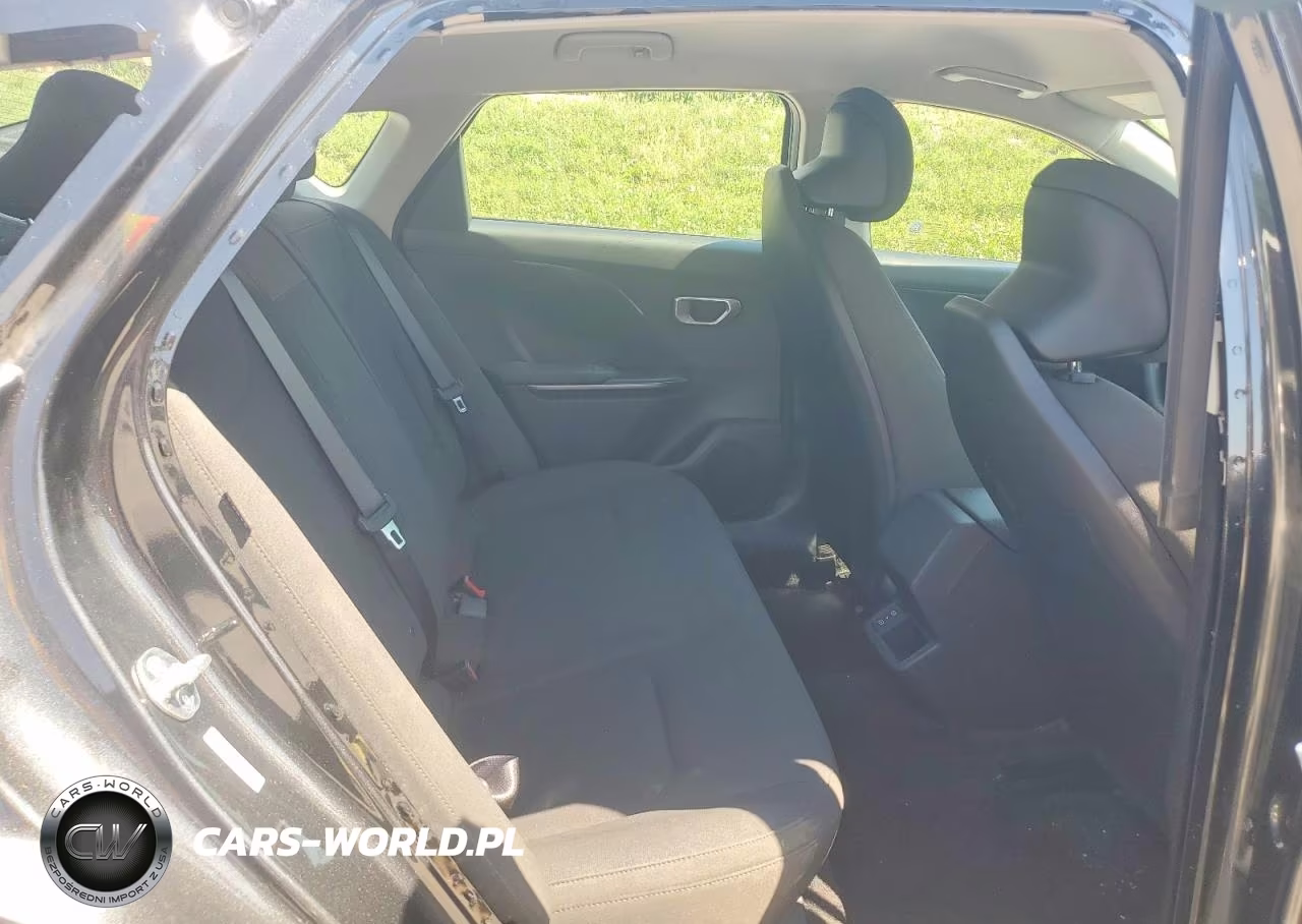 2026 Kia K4 Lxs VIN:3KPFT4DE1TE289951 - 10