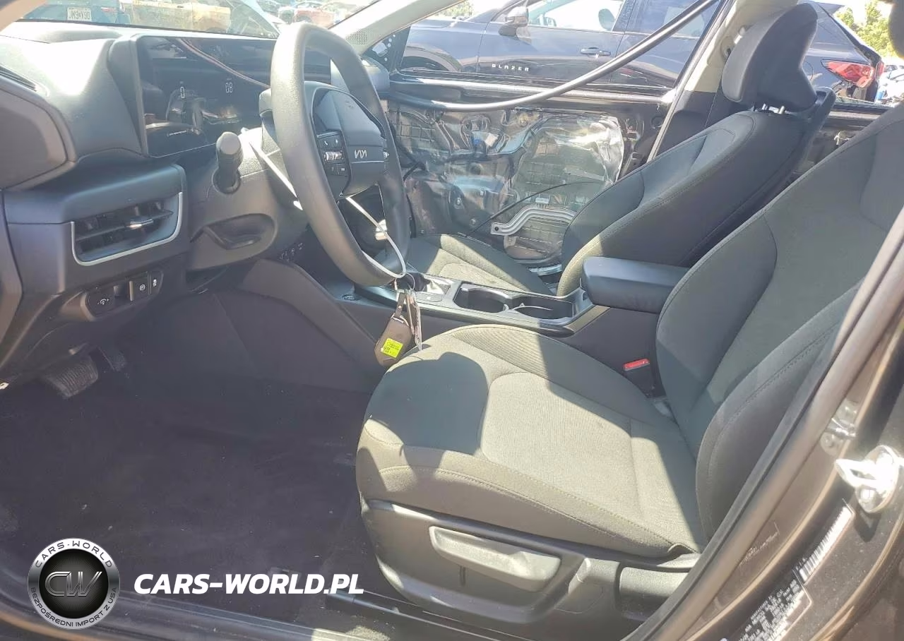 2026 Kia K4 Lxs VIN:3KPFT4DE1TE289951 - 7