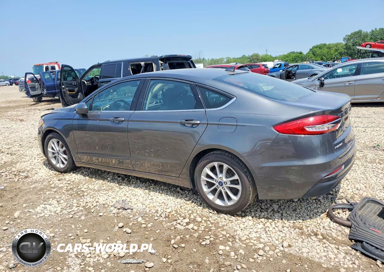 2020 Ford Fusion Se VIN:3FA6P0HDXLR172849 - 2