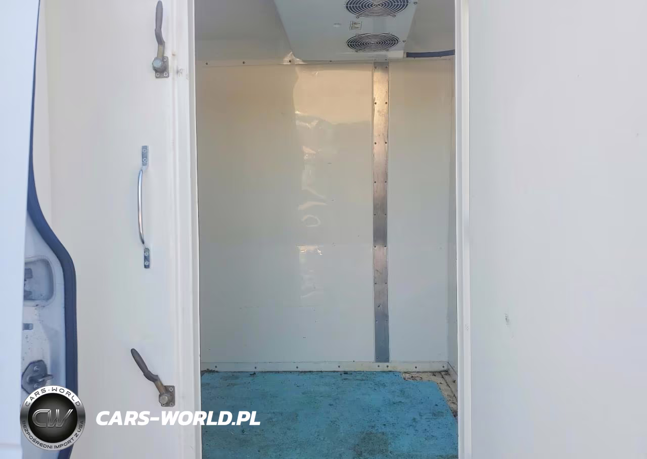 2015 Freightliner Sprinter 2500 VIN:WDYPE7CC0F5970851 - 11