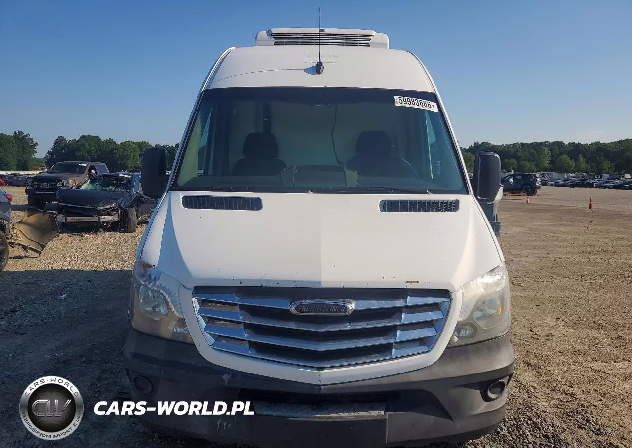 2015 Freightliner Sprinter 2500 VIN:WDYPE7CC0F5970851 - 5