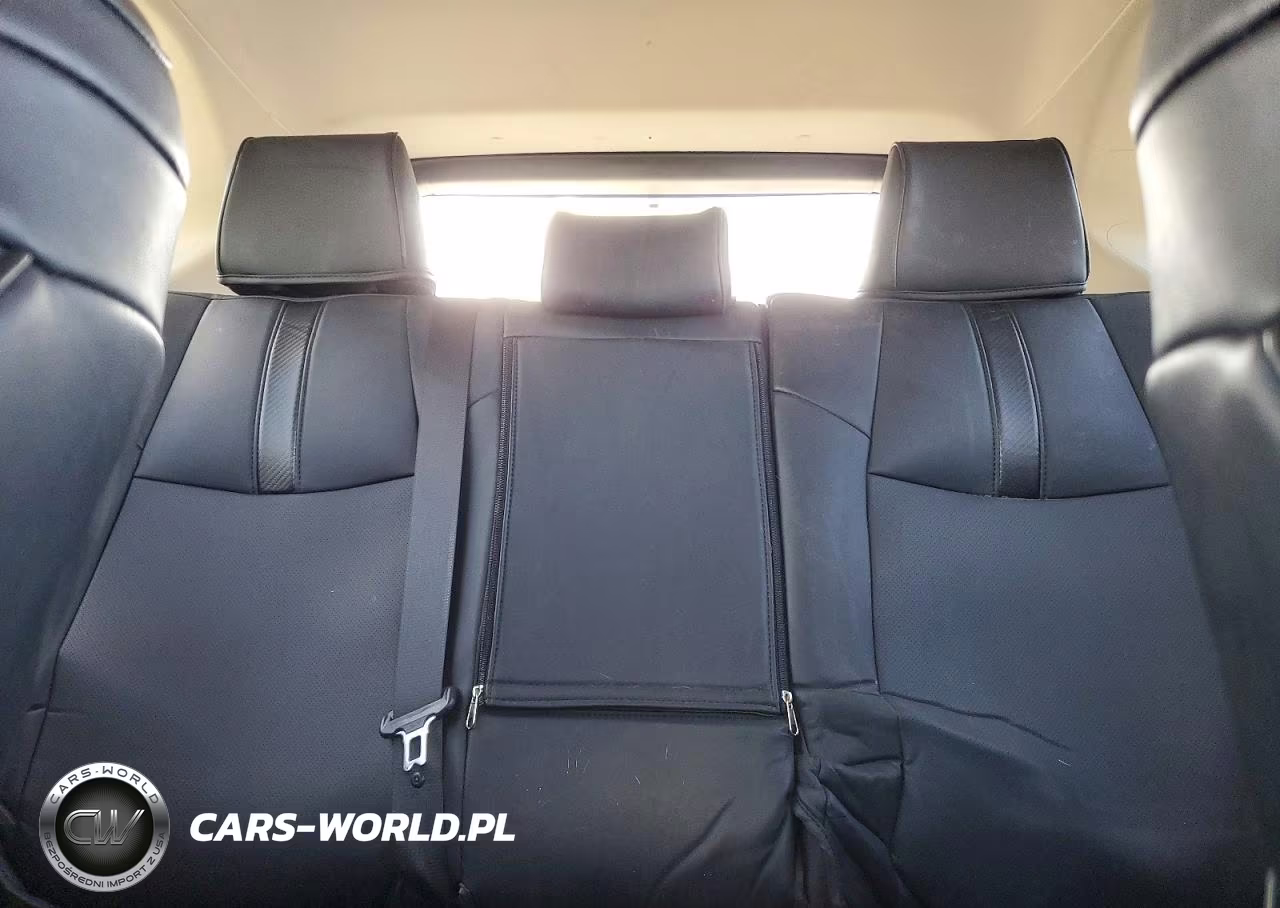 2024 Toyota Rav4 Woodland Edition VIN:2T3UWRFV3RW195723 - 10