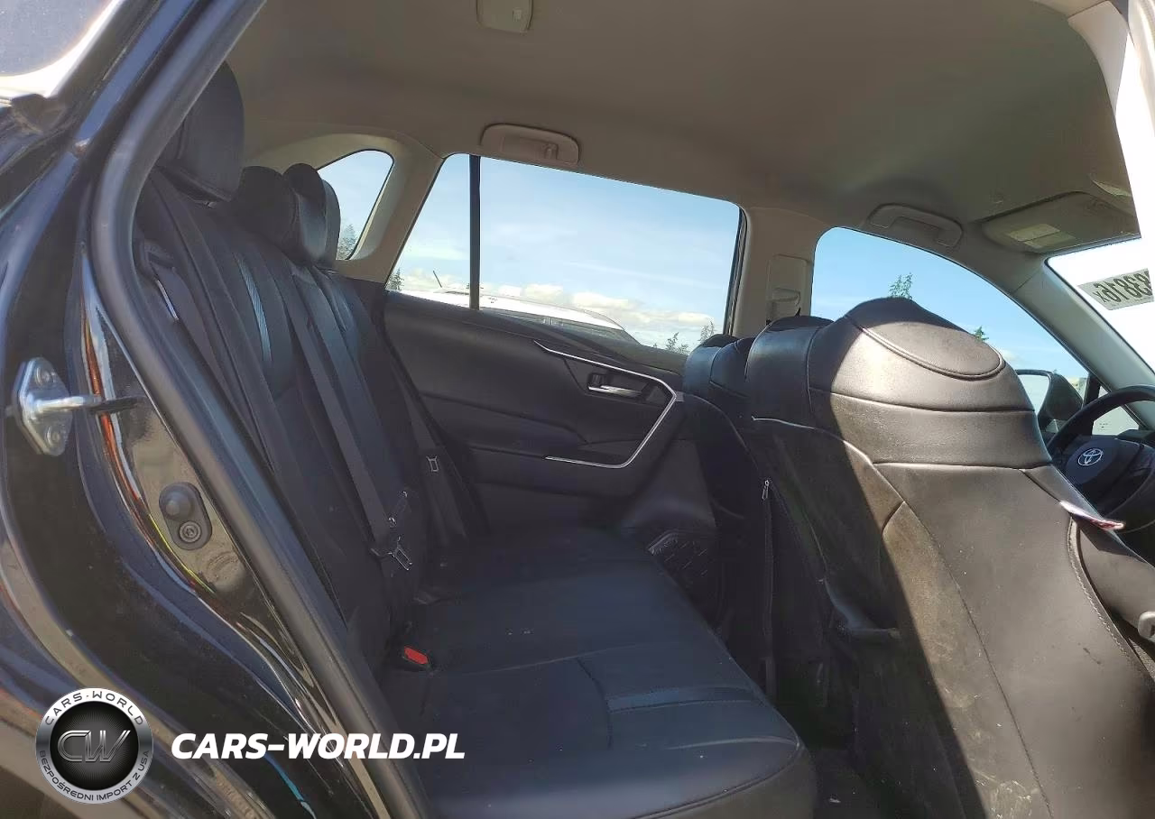 2024 Toyota Rav4 Woodland Edition VIN:2T3UWRFV3RW195723 - 11