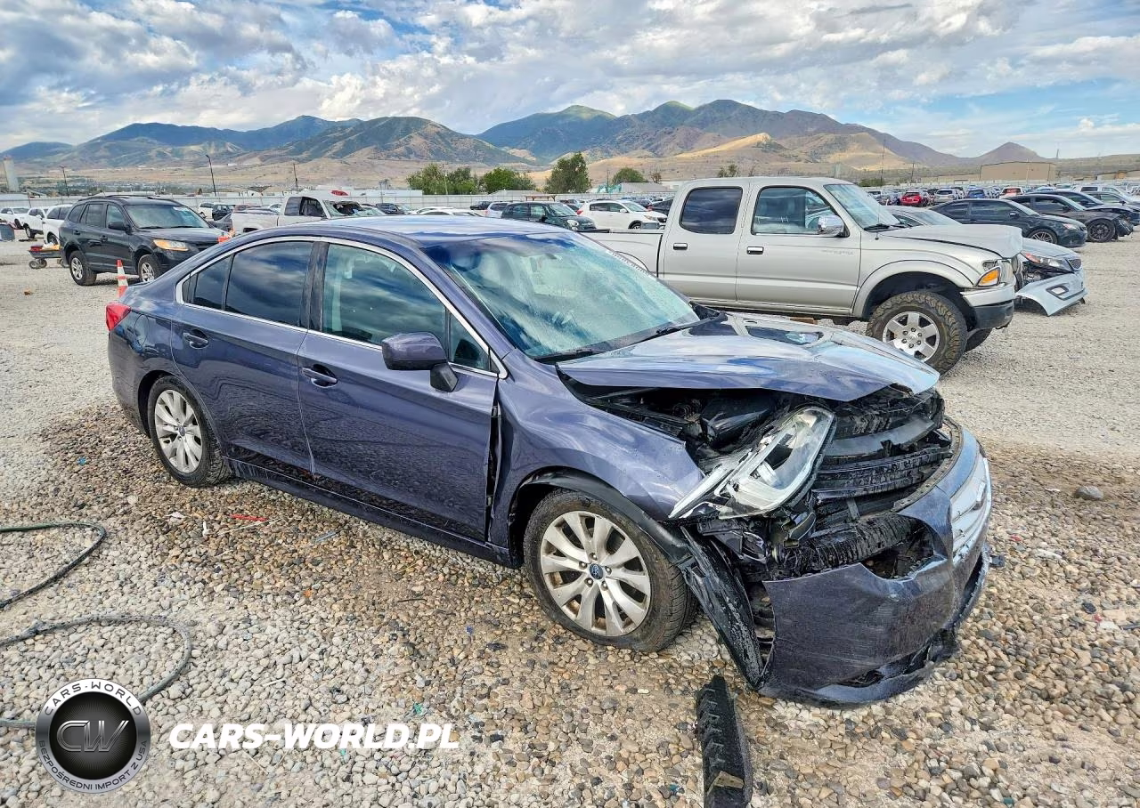 2015 Subaru Legacy 2.5I Premium VIN:4S3BNAC63F3004065 - 4