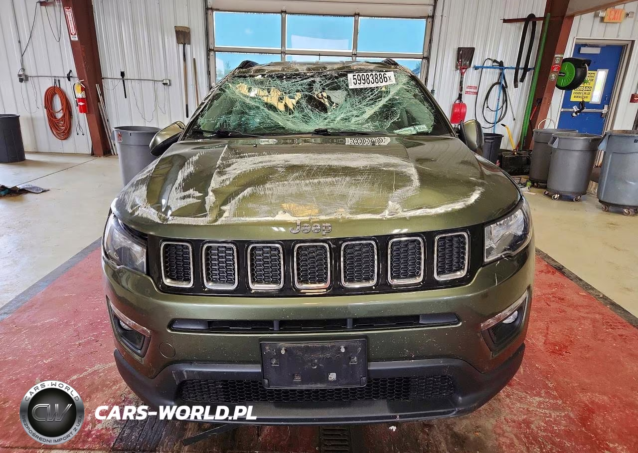 2019 Jeep Compass Latitude VIN:3C4NJDBB1KT670333 - 5