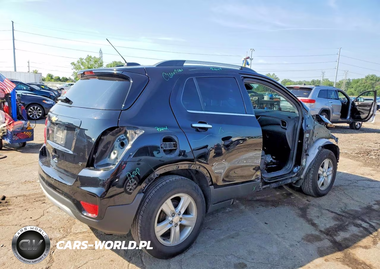 2020 Chevrolet Trax 1Lt VIN:3GNCJLSB7LL114361 - 3