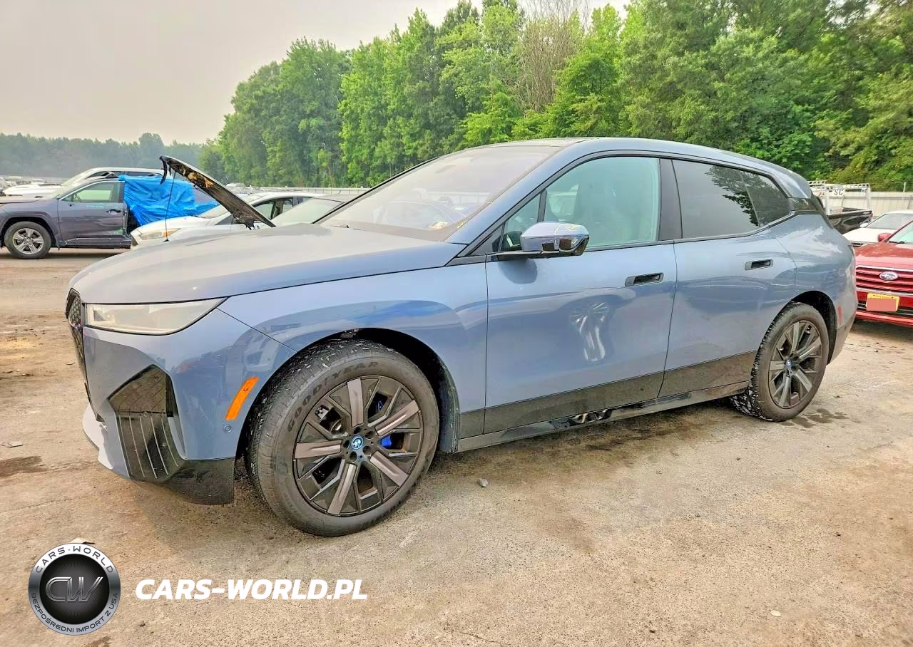 2024 BMW Ix xDrive50