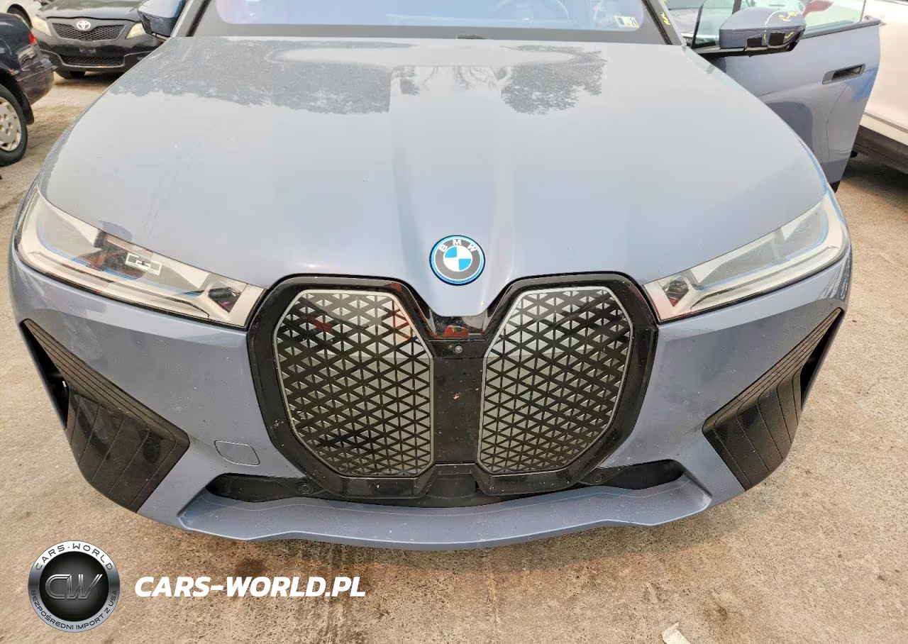 2024 BMW Ix xDrive50 VIN:WB523CF02RCP02238 - 12