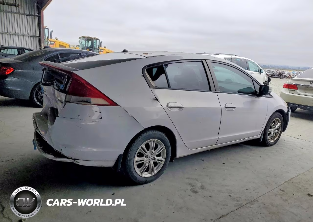 2010 Honda Insight VIN:JHMZE2H72AS007073 - 3
