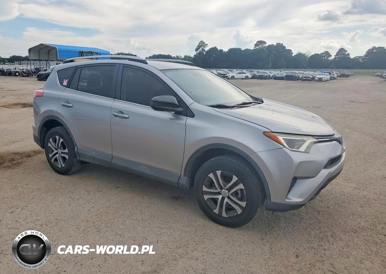 2018 Toyota Rav4 Le VIN:2T3ZFREV4JW500223 - 4