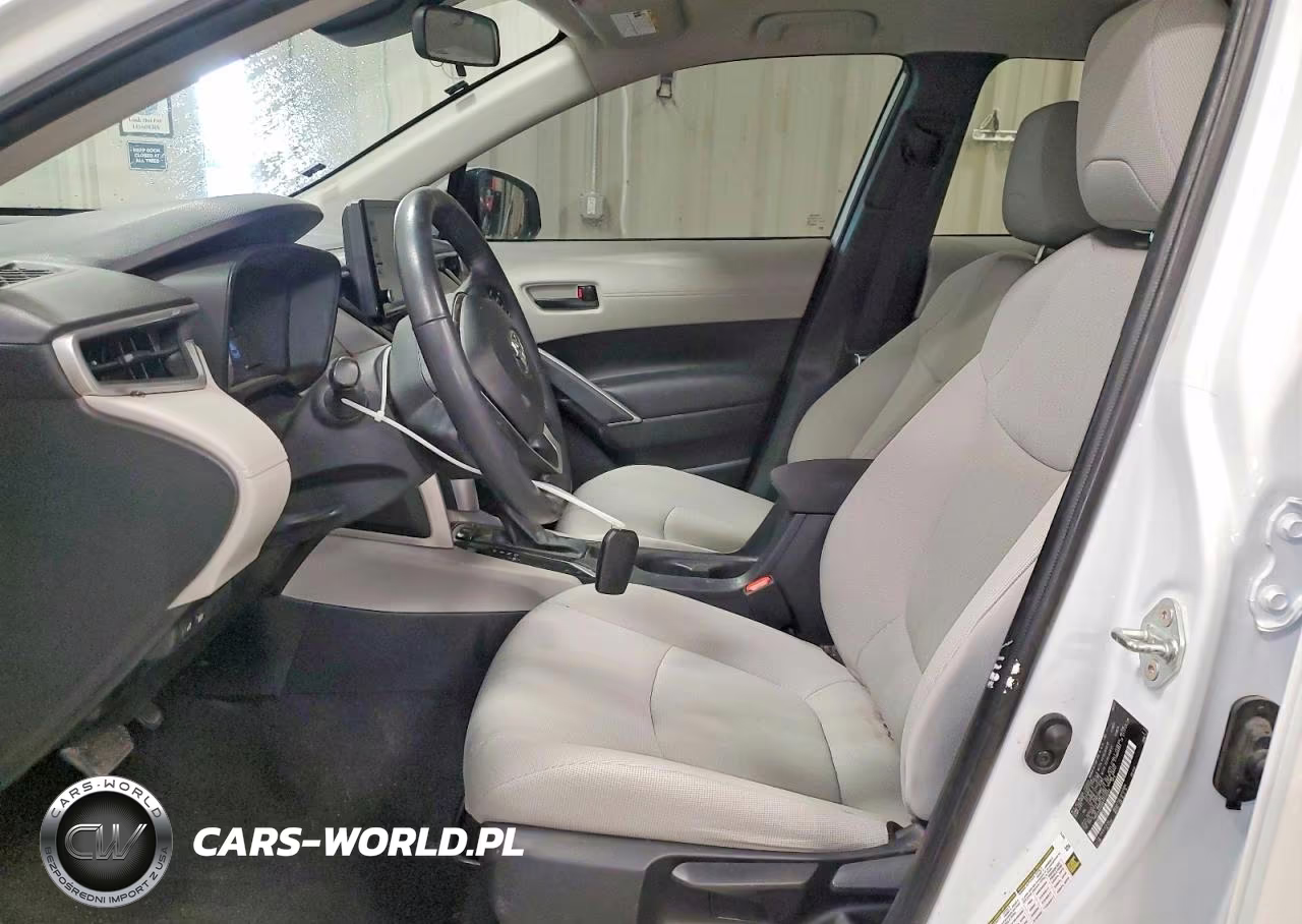 2022 Toyota Corolla Cross Le VIN:7MUCAABG8NV039004 - 7