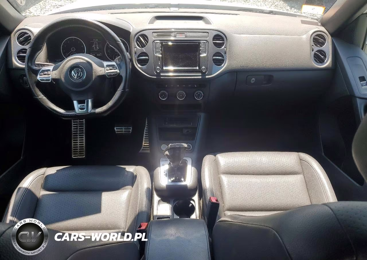 2016 Volkswagen Tiguan VIN:WVGBV7AX2GW609107 - 8