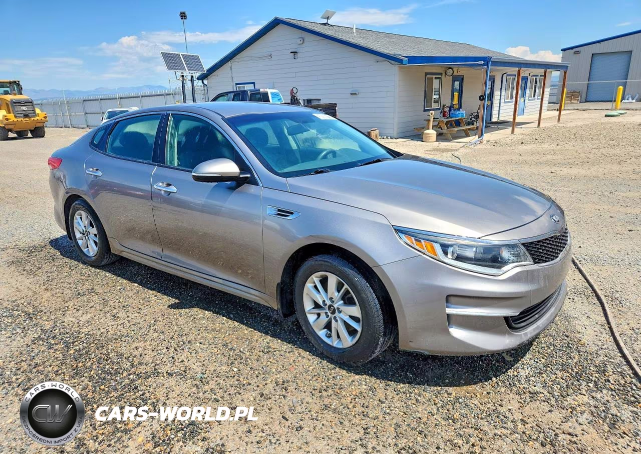 2016 Kia Optima Lx VIN:5XXGT4L33GG071916 - 4