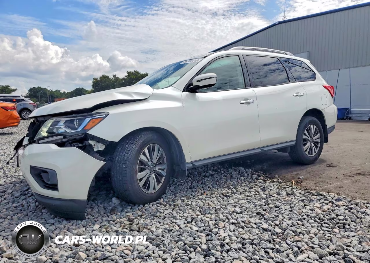 2018 Nissan Pathfinder Sl