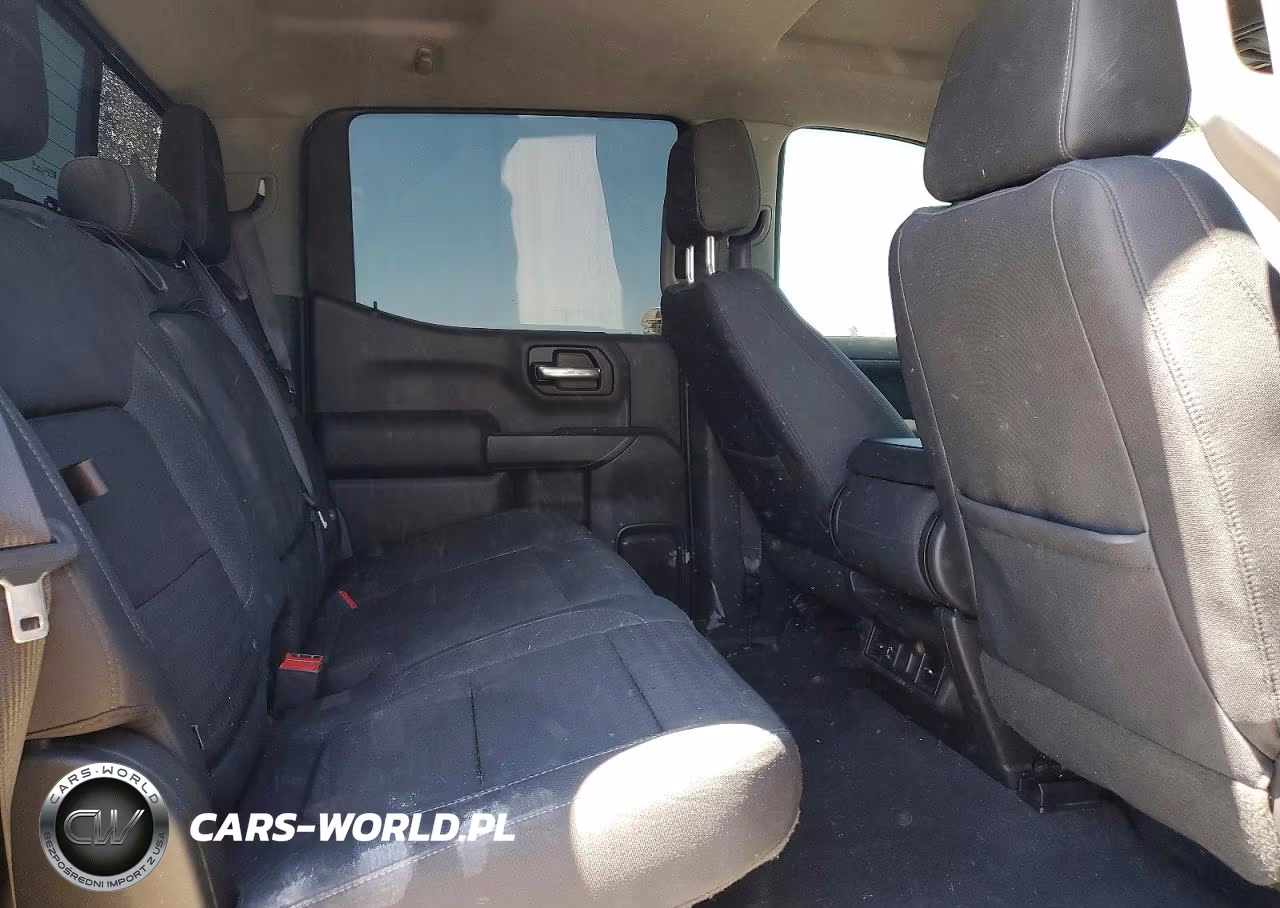 2019 Chevrolet Silverado C1500 Lt VIN:3GCUWCED2KG193683 - 10