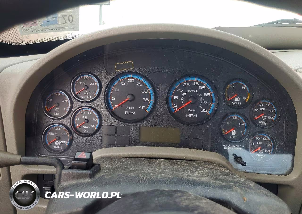 2018 International 4000 4400 - Semi Truck VIN:1HSMKTAN8JH557689 - 9