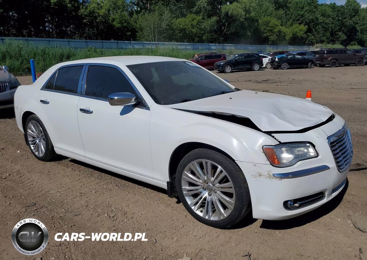 2012 Chrysler 300 Limited VIN:2C3CCACG0CH200612 - 4