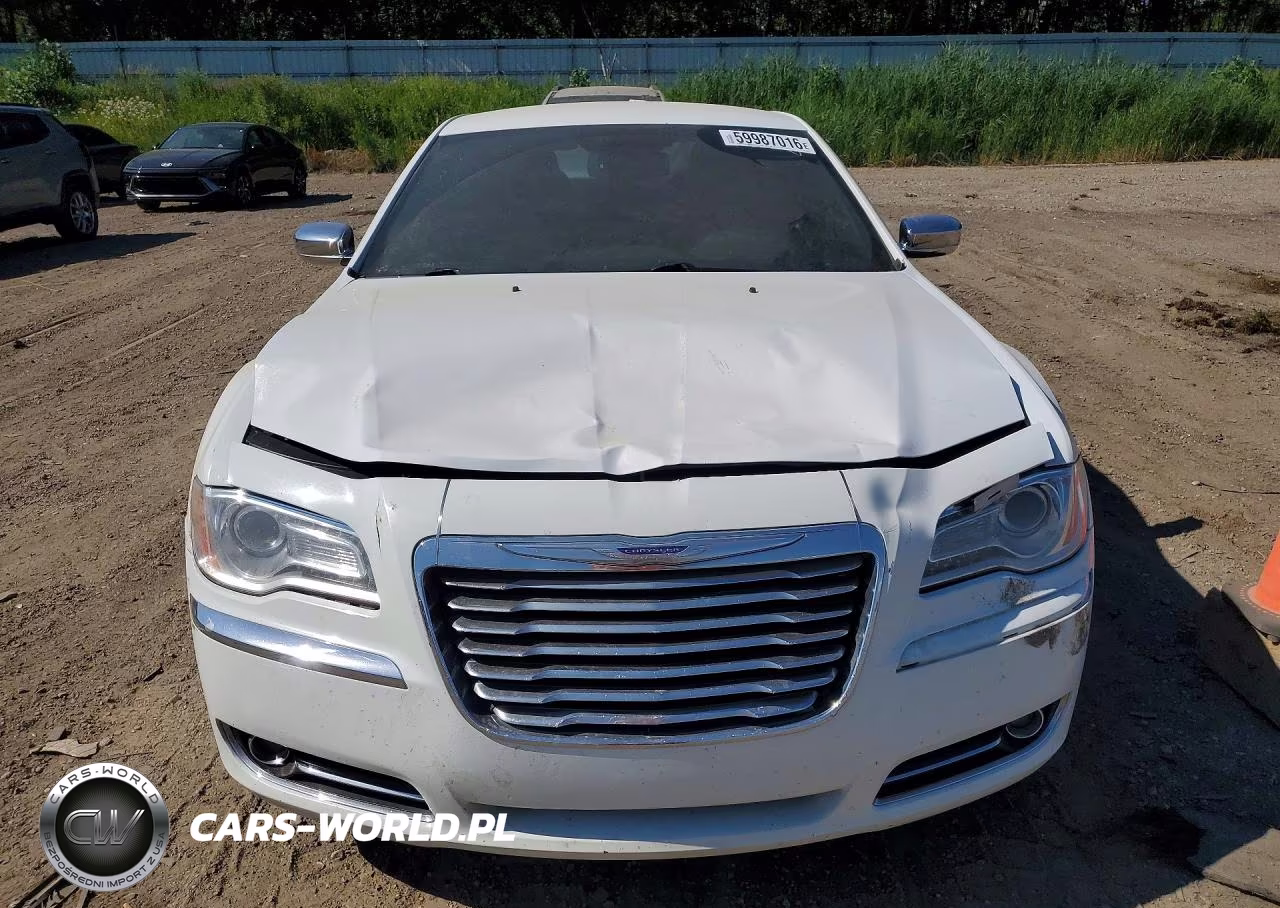 2012 Chrysler 300 Limited VIN:2C3CCACG0CH200612 - 5