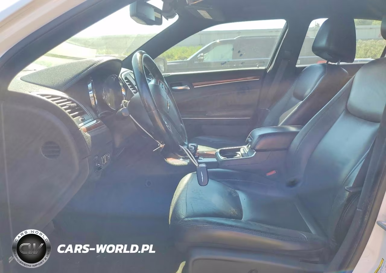 2012 Chrysler 300 Limited VIN:2C3CCACG0CH200612 - 7