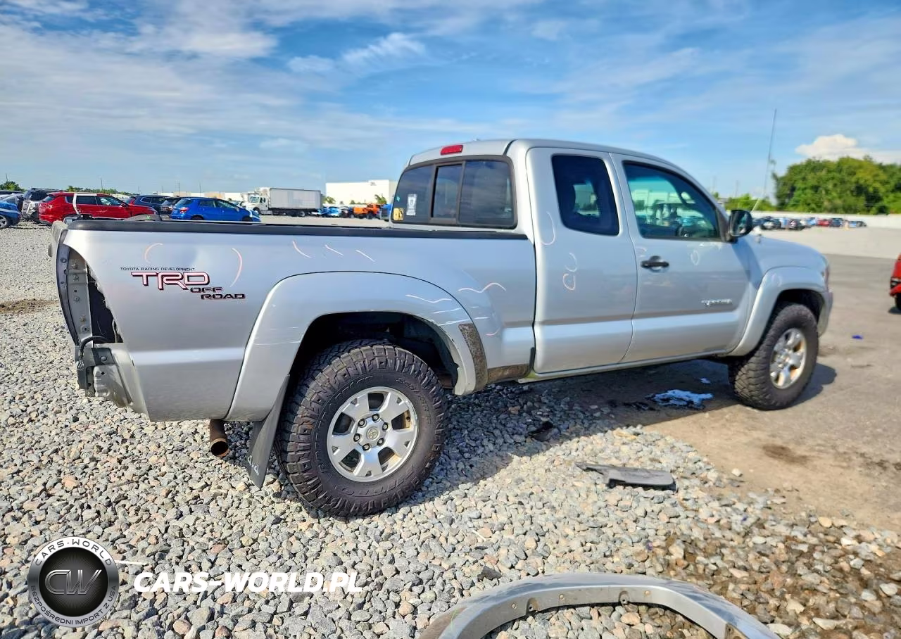 2009 Toyota Tacoma Access Cab VIN:5TEUU42NX9Z634564 - 3