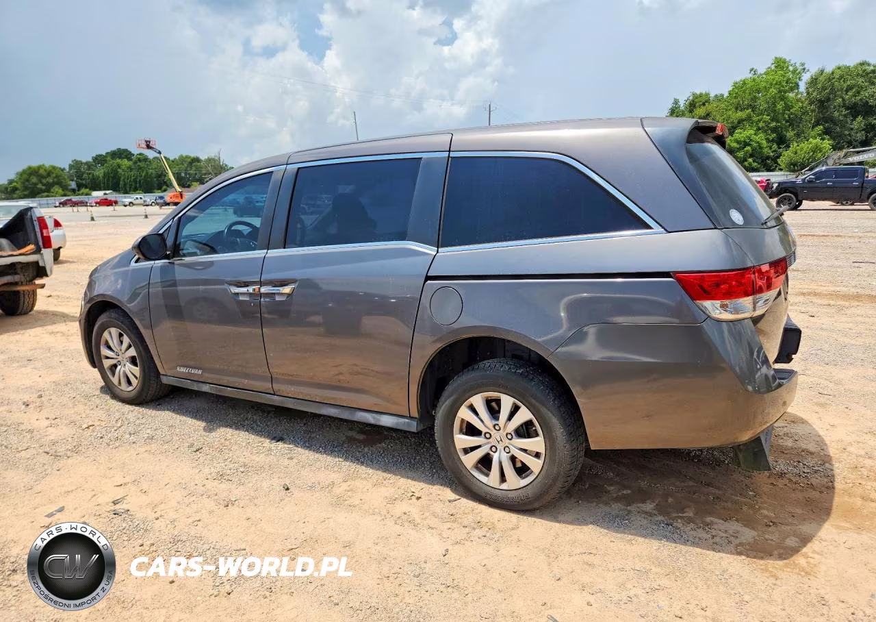 2015 Honda Odyssey VIN:5FNRL5H68FB002092 - 2