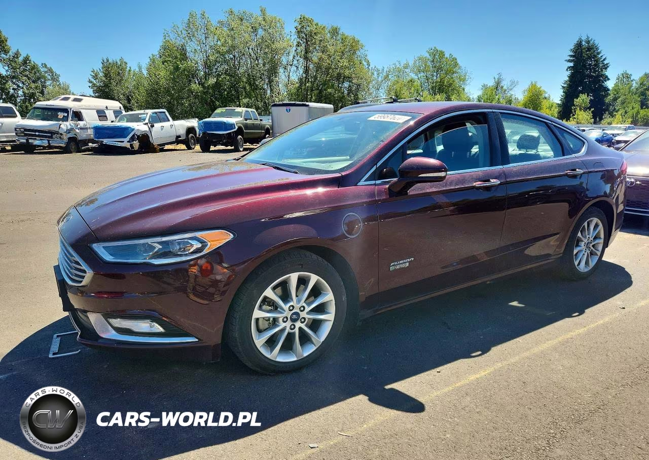 2017 Ford Fusion Titanium Phev – zdjęcie 1 z 12