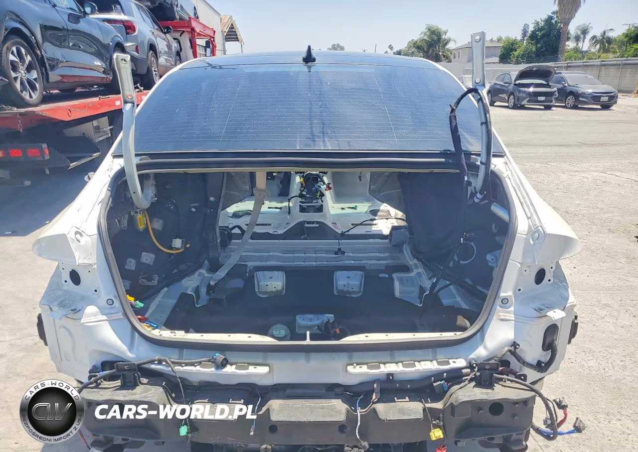 2026 Genesis G90 3.5T E-Supercharger VIN:KMTFC4SD4TU056028 - 6