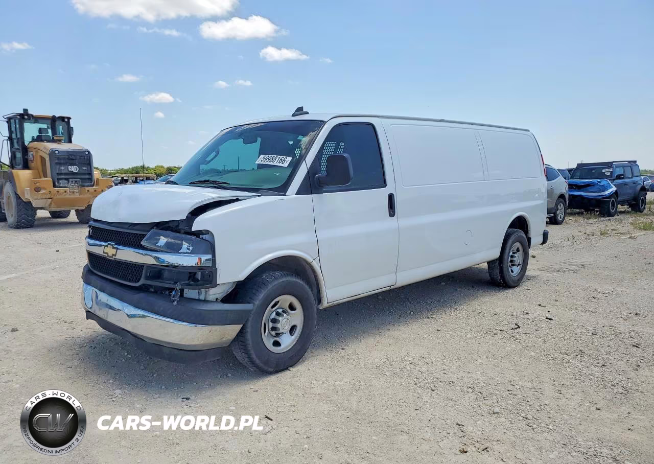 2020 Chevrolet 2500 Expre – zdjęcie 1 z 13