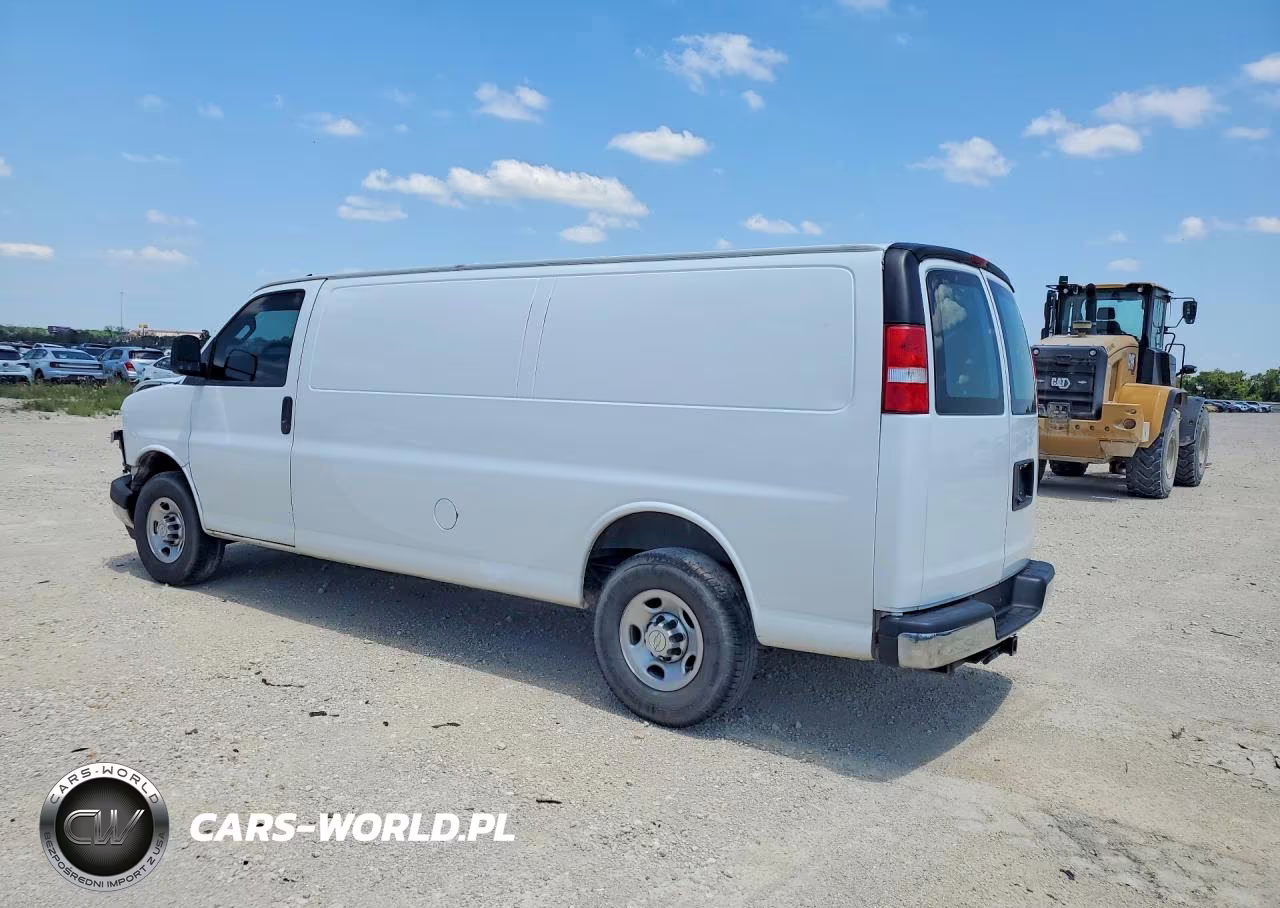 2020 Chevrolet 2500 Expre VIN:1GCWGBFG1L1206772 - 2