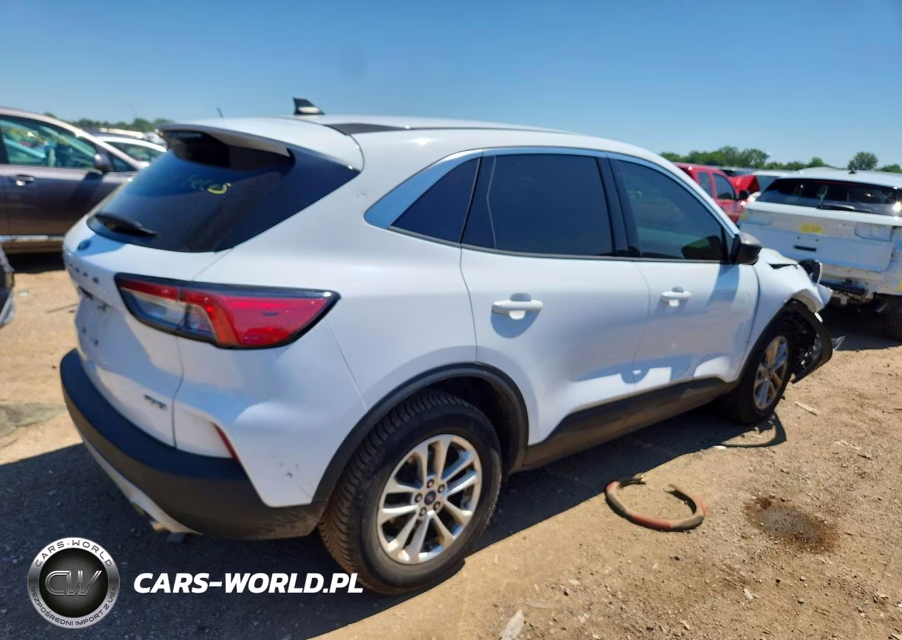 2022 Ford Escape Se VIN:1FMCU9G68NUA93586 - 3