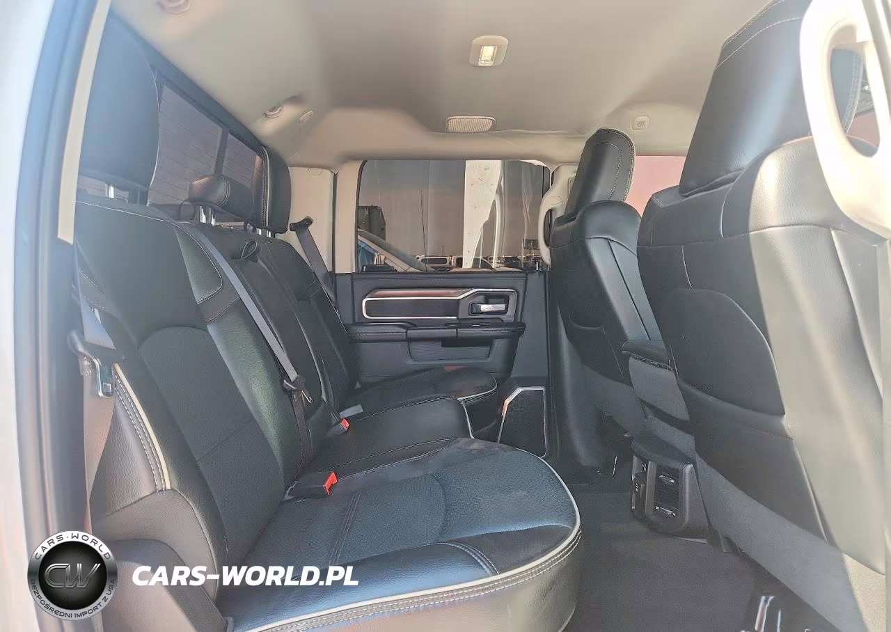 2023 Ram 2500 Laramie VIN:3C6UR5FL2PG601591 - 10