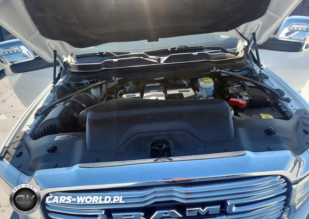 2023 Ram 2500 Laramie VIN:3C6UR5FL2PG601591 - 11