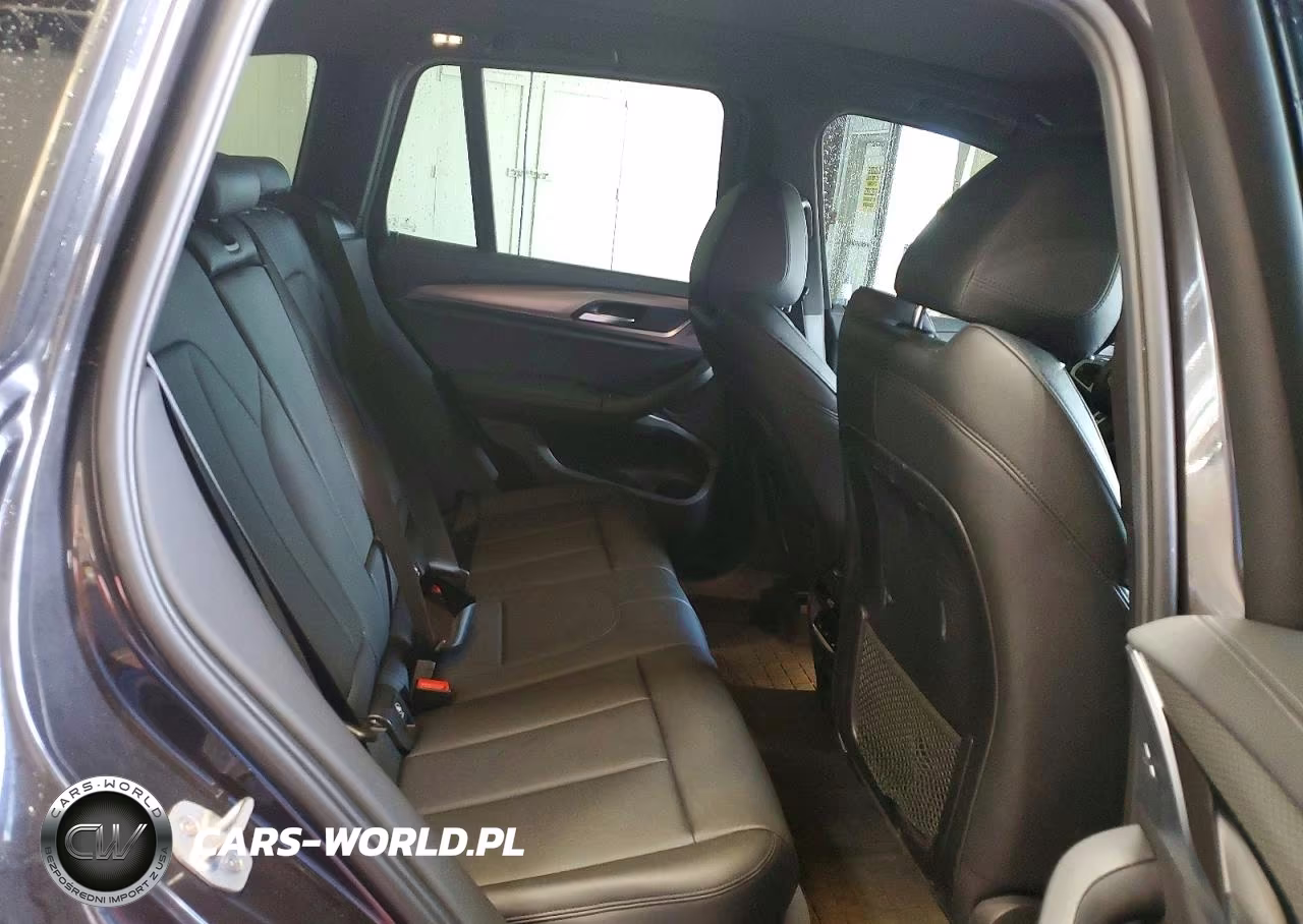 2019 BMW X3 xDrivem40I VIN:5UXTS3C59KLR74074 - 11