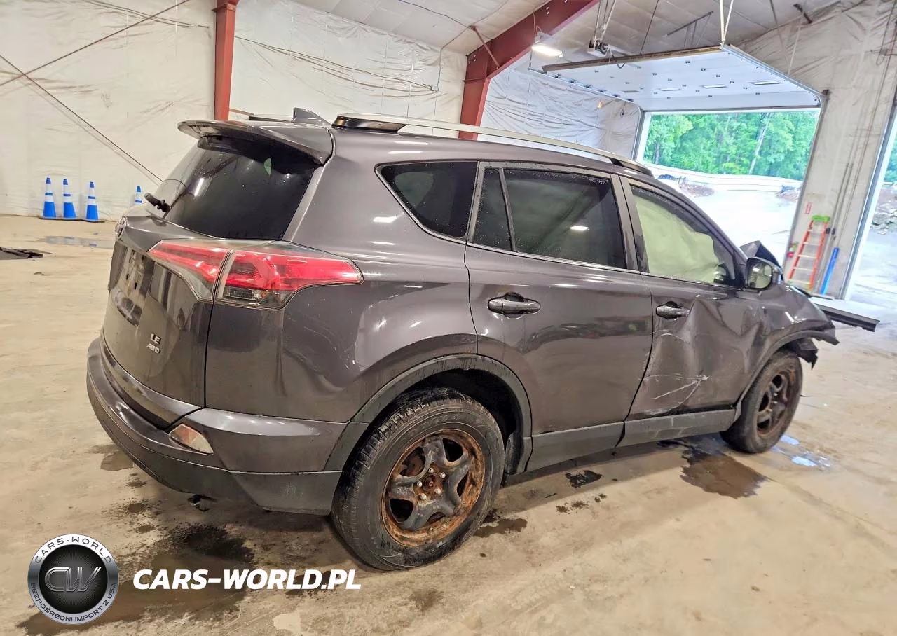 2017 Toyota Rav4 Le VIN:JTMBFREV2HJ135485 - 3
