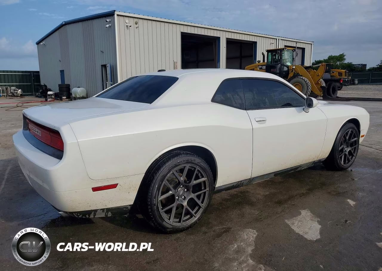2014 Dodge Challenger Sxt VIN:2C3CDYAG7EH209755 - 3