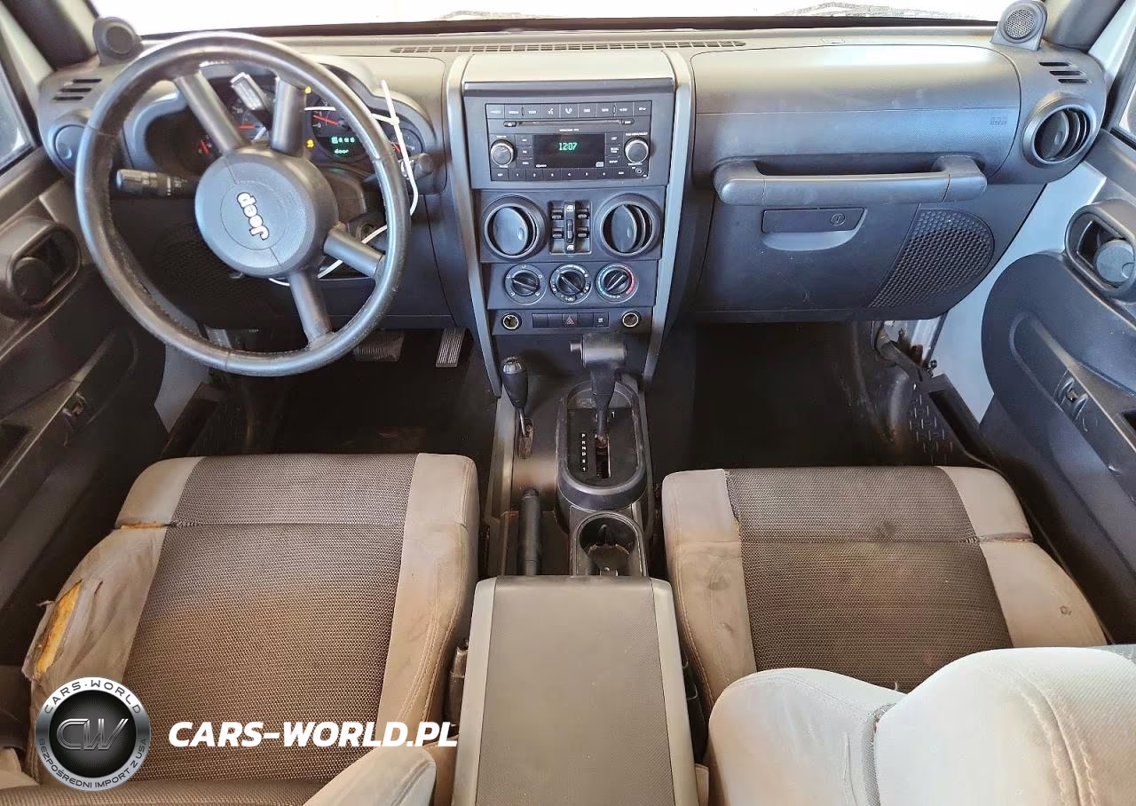 2007 Jeep Wrangler X VIN:1J4GA39187L115943 - 8