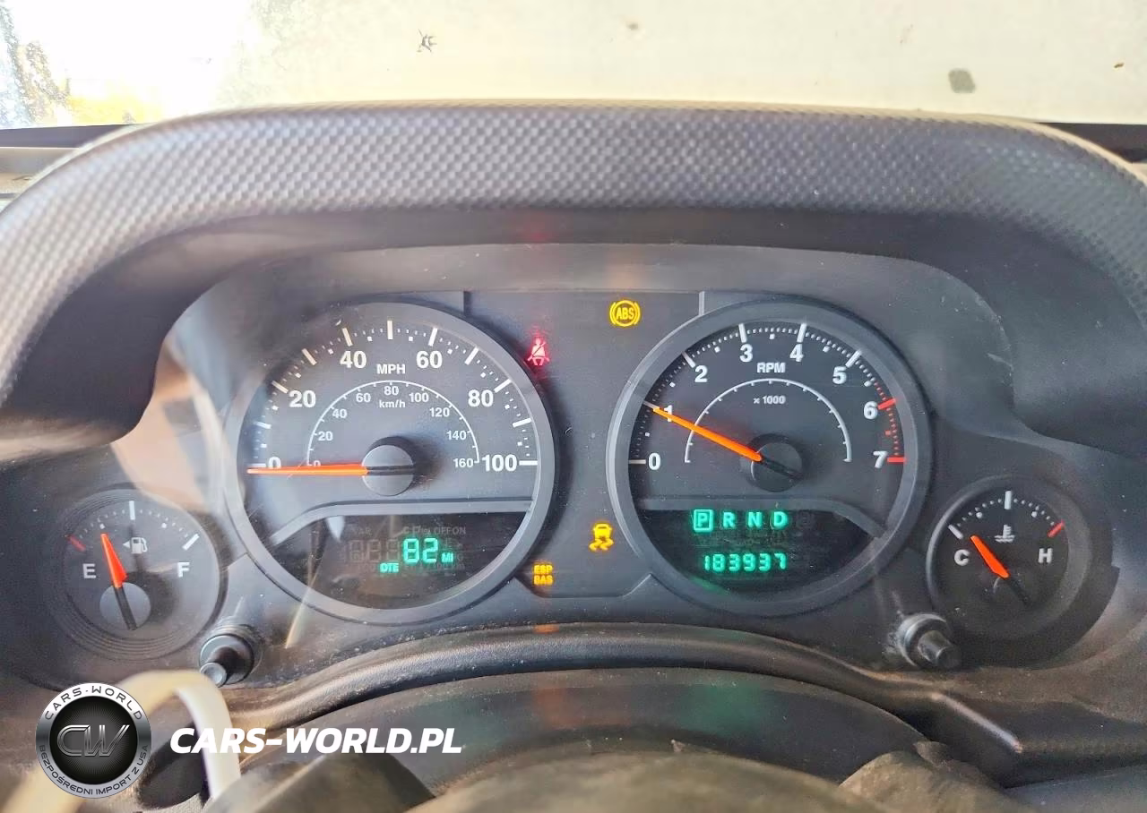 2007 Jeep Wrangler X VIN:1J4GA39187L115943 - 9