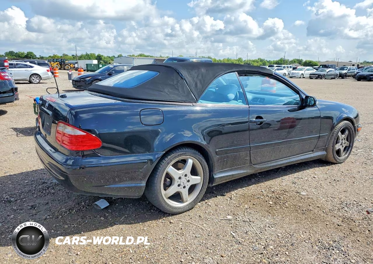 2003 Mercedes-Benz Clk 430 VIN:WDBLK70G03T143688 - 3