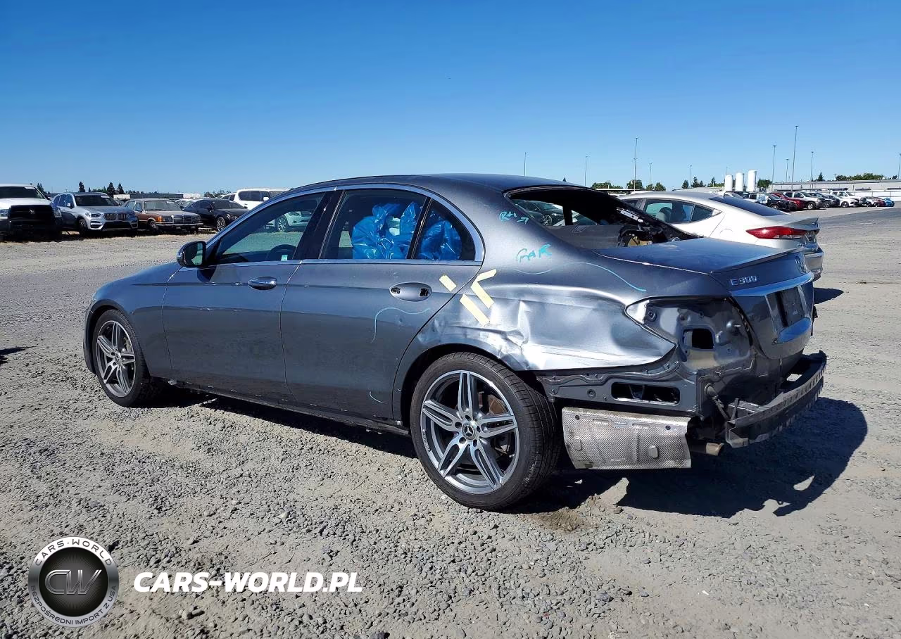 2018 Mercedes-Benz E 300 VIN:WDDZF4JB4JA444903 - 2