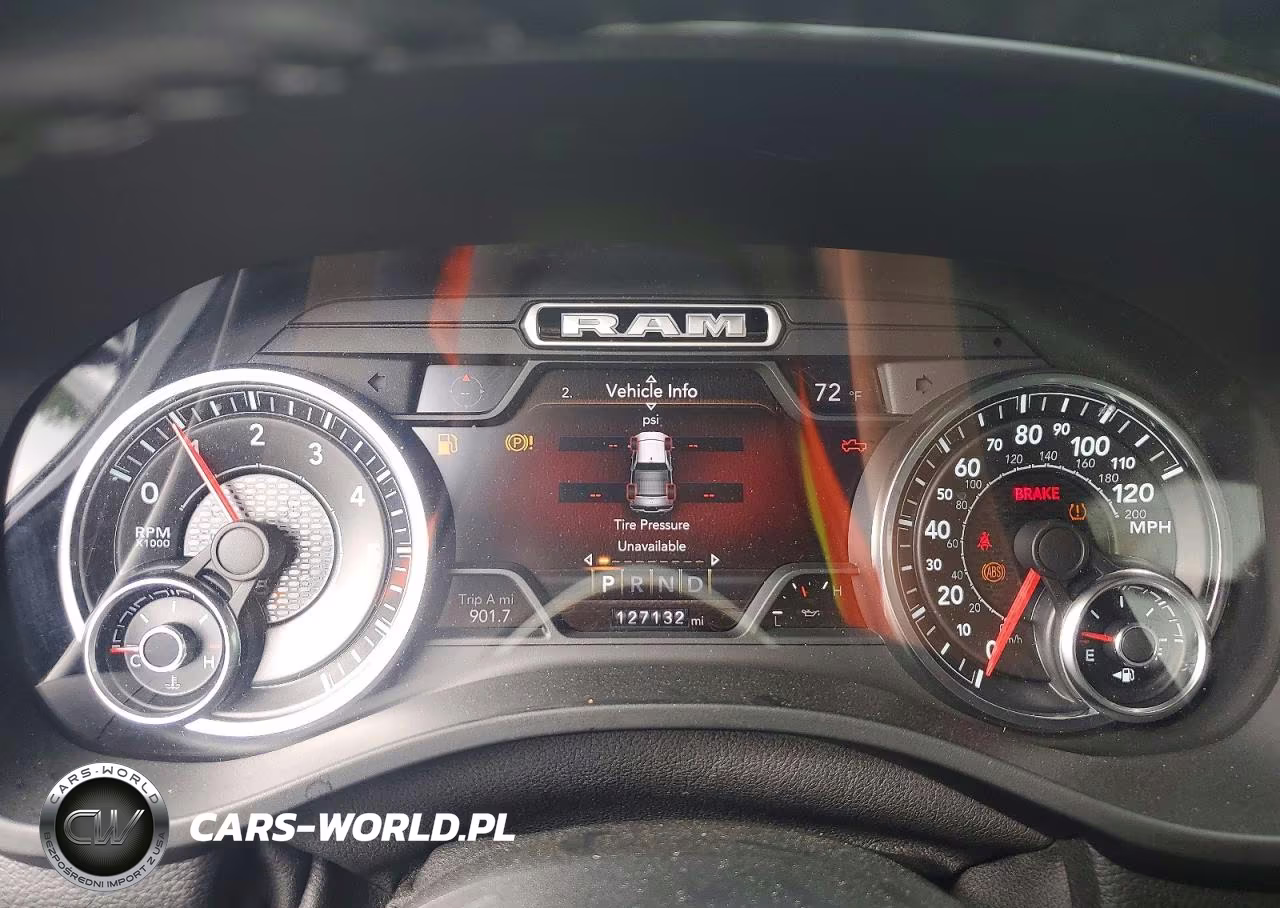 2020 Ram 1500 Laramie VIN:1C6SRFJT8LN189506 - 9