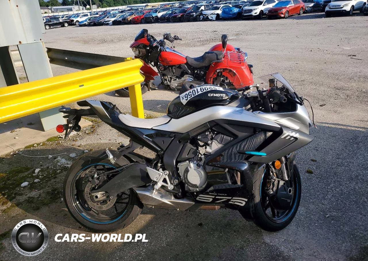 2026 Cf Moto 675Ss – zdjęcie 1 z 9
